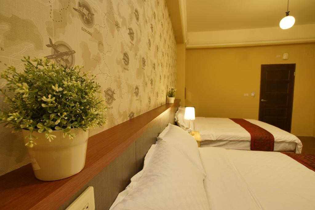 輕旅小站 Soft Travel Hostel Taitung Exterior photo