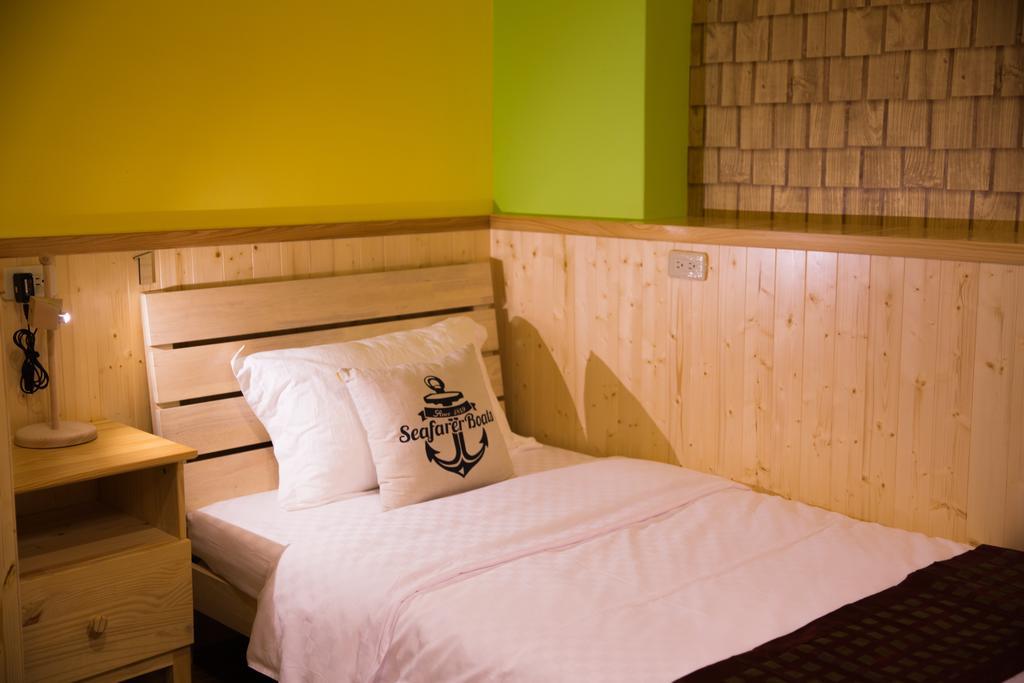輕旅小站 Soft Travel Hostel Taitung Exterior photo